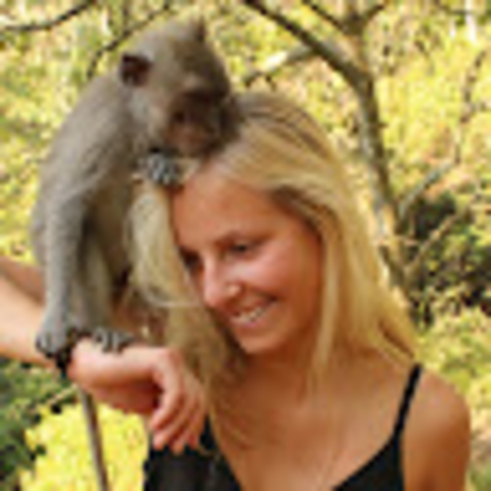Meet your Posher, Amy
